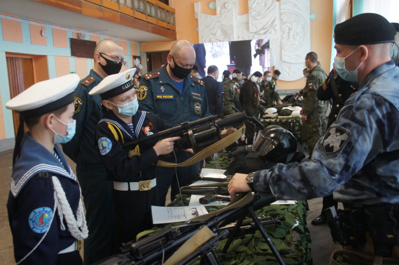 В Марий Эл начался месячник оборонно-массовой работы и военно-патриотического воспитания