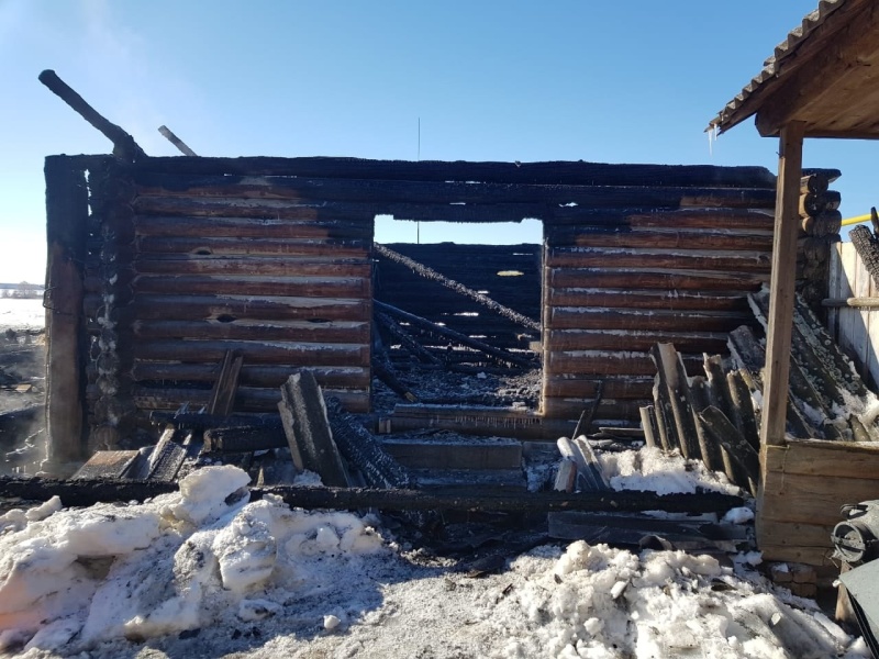 В Оршанском районе огнем уничтожены надворные постройки