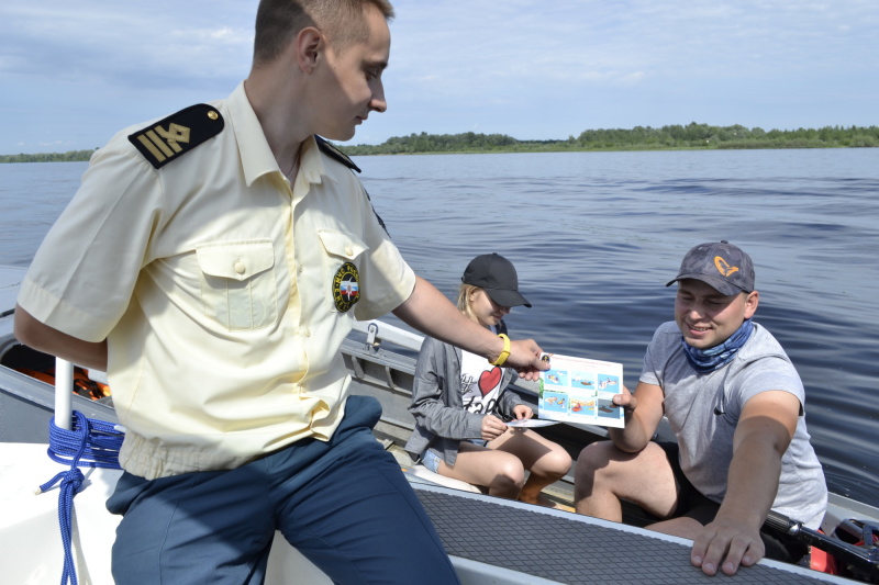 Сотрудники ГИМС осуществляют патрулирование на водоемах Республики