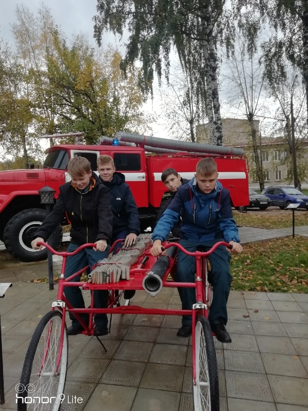 Спасательное ведомство активно участвует в жизни кадетов