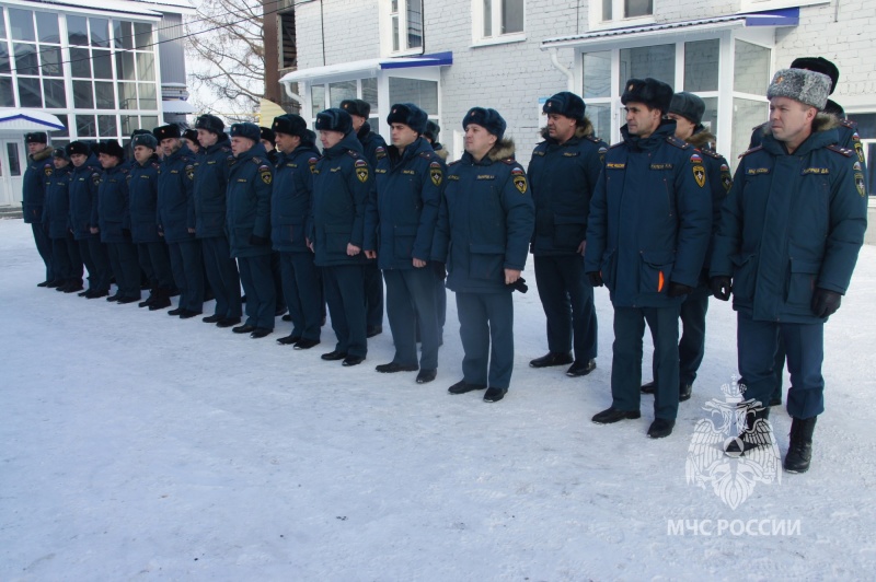 С начальствующим составом республиканского главка МЧС проведены занятия в теплодымокамере