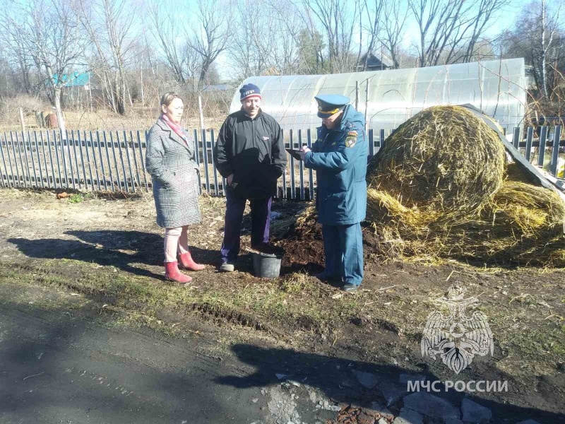 Органами государственного пожарного надзора проводятся внеплановые проверки населенных пунктов, подверженных угрозе природных пожаров.