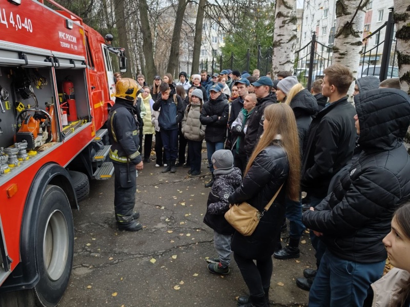 Ведомственные ВУЗы МЧС России – ступень в стабильное будущее!