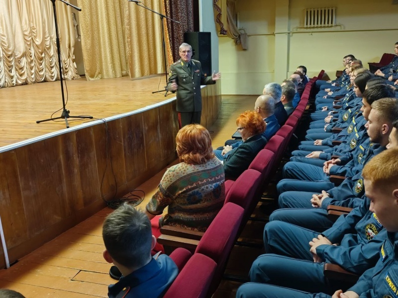 Рабочий визит Петра Третьякова закончился “уроком мужества”