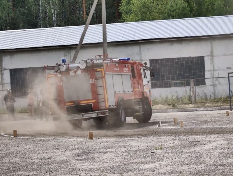 В Марий Эл определили лучшего вoдителя пожарного автомобиля